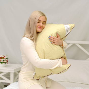 Подушка 50х70 Верблюжья шерсть LUNA NEW
